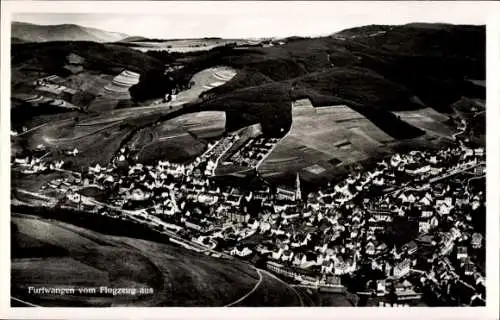 Ak Furtwangen im Schwarzwald, Fliegeraufnahme
