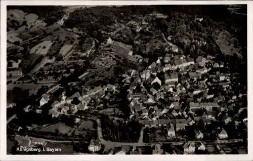 Ak Königsberg in Bayern Unterfranken, Luftaufnahme
