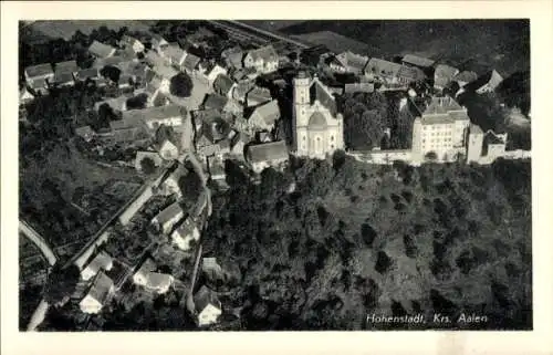 Ak Aalen im Ostalbkreis Württemberg, Luftaufnahme von Hohenstadt, Kirchengebäude, dörfliche Lands