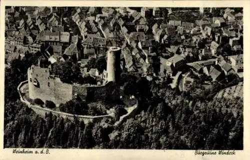 Ak Weinheim an der Bergstraße Baden, Luftaufnahme einer Burg, Weinheim, Häuseransicht, Landschaft