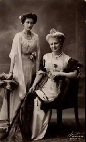 Ak Kaiserin Auguste Viktoria, Prinzessin Victoria Luise von Preußen, Portrait