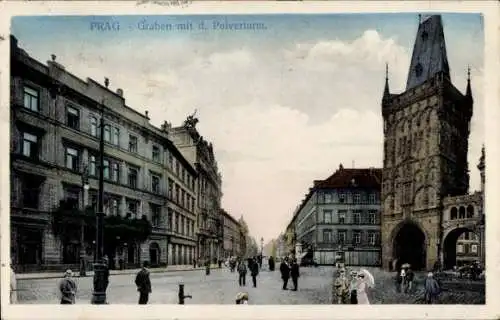 Ak Praha Prag Tschechien, Stadtansicht, Graben, Pulverturm, Menschen auf der Straße