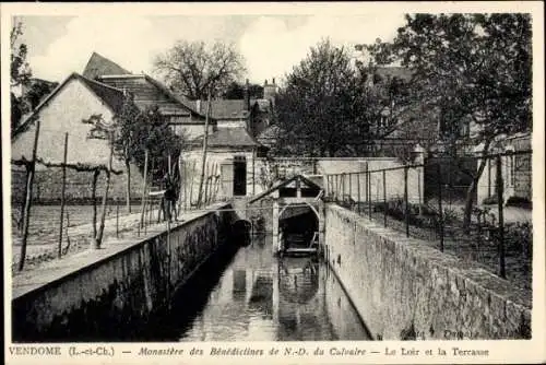 Ak Vendôme Loir et Cher, Monastère des Bénédictines, Le Loir, Terrasse