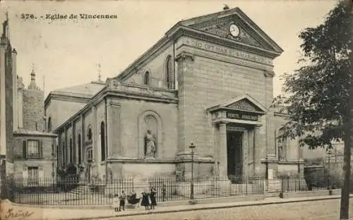 Ak Vincennes Val de Marne, Eglise de  Statue, Uhr, Eingangsbereich
