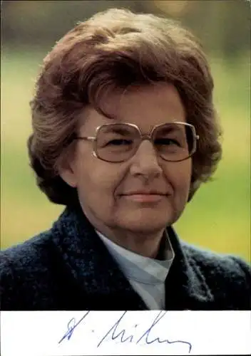 Foto Politikerin Dr. Dorothee Wilms, Bundesministerin für Bildung und Wissenschaft, Autogramm