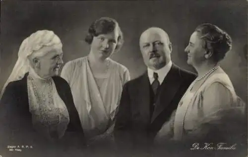 Ak Kronprinzessin Juliana, Herzog Heinrich von Mecklenburg-Schwerin, Königin Wilhelmina