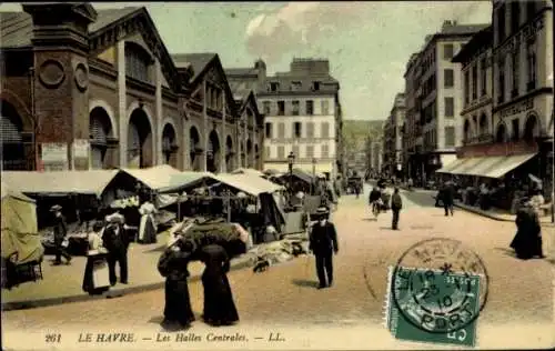 Ak Le Havre Seine Maritime, Markt mit Ständen, Les Halles Centrales, Menschen, Gebäude