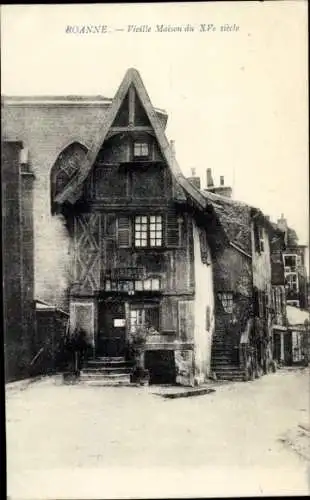 Ak Roanne Loire, historisches Fachwerkhaus, 15. Jahrhundert, schwarze und weiße Fassade