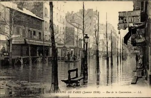 Postkarte Paris XV Vaugirard, Rue de la Convention, Die Große Seine-Flut Januar 1910