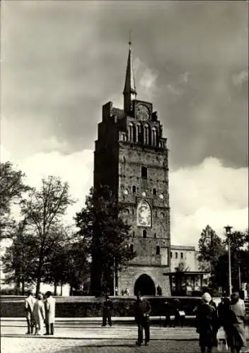 Ak Hansestadt Rostock, Kröpeliner Tor,  Architektur, Menschen, Wolken