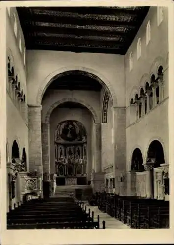 Ak Gernrode Quedlinburg im Harz, Stiftskirche, Innenansicht, Mittelschiff und Ostchor