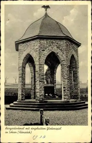 Ak Sohren im Hunsrück, Kriegerdenkmal mit eingebautem Glockenspiel