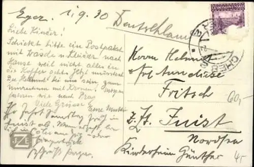 Ak Eger Erlau Ungarn, Eger Marktplatz, Brunnen mit Statue,  Architektur, Straßenansicht