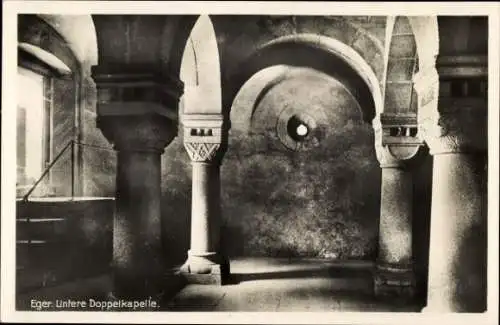 Ak Eger Erlau Ungarn, Unteres Doppelkapelle, Säulen, Rundbogen,  Architektur