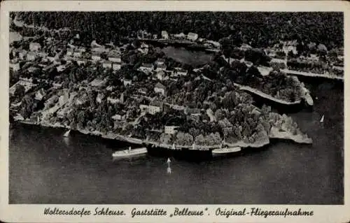 Ak Woltersdorf bei Berlin, Woltersdorfer Schleuse, Gaststätte Bellevue, Fliegeraufnahme