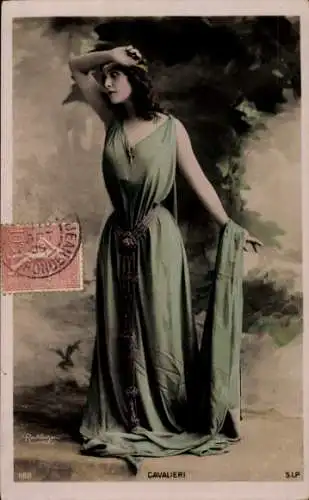 Ak Opernsängerin Lina Cavalieri, Portrait