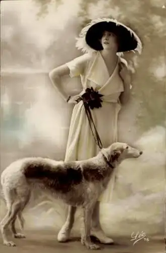 Ak Frau mit Hund, Portrait