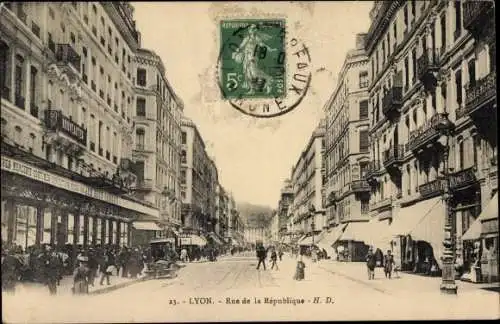 Ak Lyon Rhône, Rue de la Republique