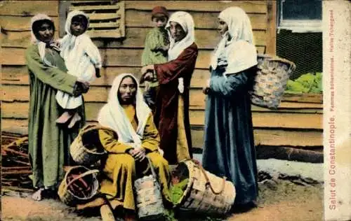 Ak Konstantinopel Istanbul Türkei, Frauen in Tracht