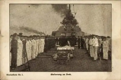 Ak Deutsches Kriegsschiff, Schlachtkreuzer, Kaiserliche Marine, Seeleute bei der Musterung an Deck