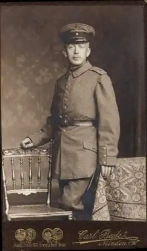 CdV Minden in Westfalen, Deutscher Soldat in Uniform, Standportrait