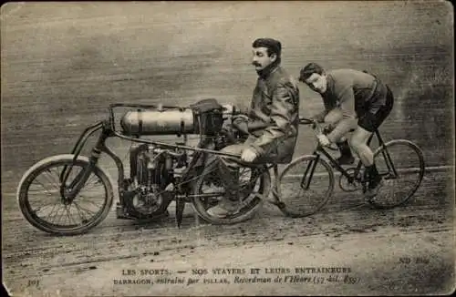 Ak Bahnradfahrer Darragon, Steher, mit Trainer Pillas, Motorrad, Schrittmacher, Stundenrekord
