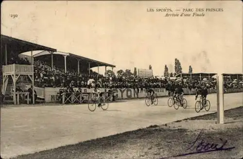 Ak Radrennbahn Parc des Princes, Finale eines Radrennens