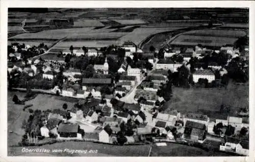 Ak Oberröslau Oberfranken Bayern, Luftaufnahme von  Gebäude und Landschaft