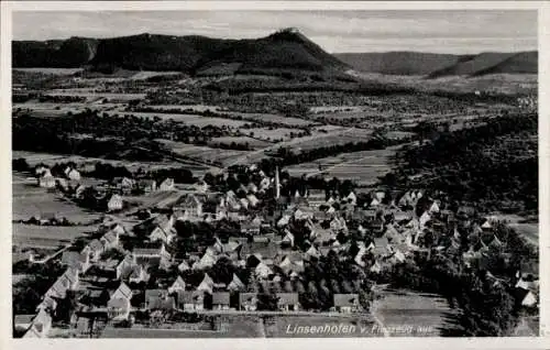Ak Linsenhofen Frickenhausen in Württemberg, Luftbild von  Hügel im Hintergrund, ruhige Umgebung