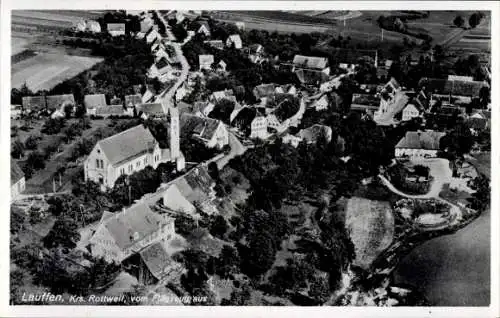 Ak Rottweil am Neckar, Luftaufnahme von Lauffen, Kirche, Wohngebäude, Landschaft