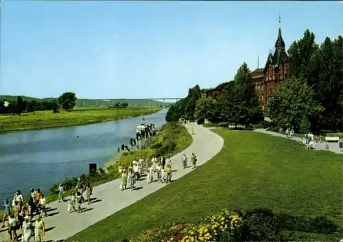 Ak Kettwig Essen im Ruhrgebiet, Weg an der Ruhr, Ruhrtalbrücke Mintard
