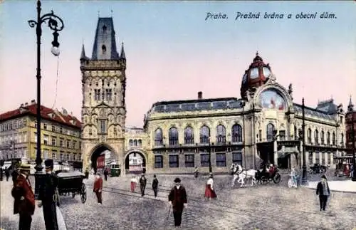 Ak Praha Prag Tschechien, Staubtor und Rathaus
