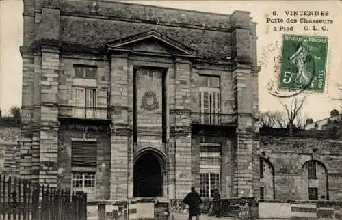 Ak Vincennes Val de Marne, Porte des Chasseurs, monumentales Architektur, französischer Text