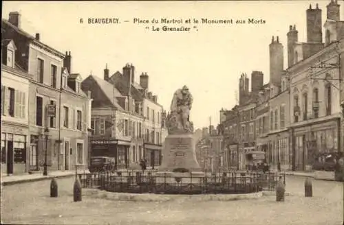 Ak Beaugency Loiret, Platz du Martroi, Denkmal, Monument aux Morts, Le Grenadier