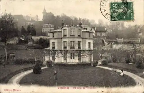 Ak Villennes sur Seine Yvelines, Villa, Gartenanlag, Bäume im Hintergrund,  Architektur