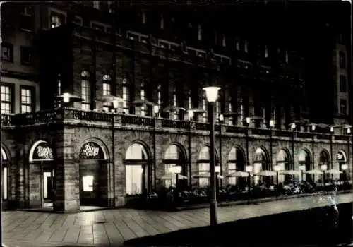 Ak Leipzig, HO-Ring-Café, Nachtaufnahme,  Architektur