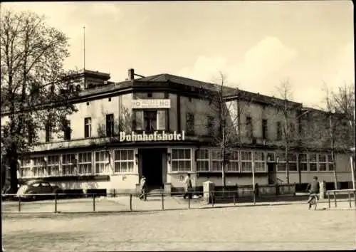 Ak Königs Wusterhausen in Brandenburg, Bahnhofshotel