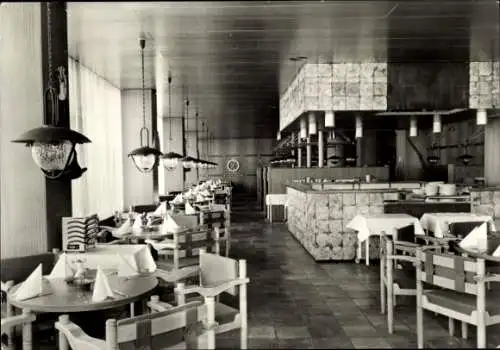 Ak Ostseebad Warnemünde Rostock, Restaurant Seergannskrug, Hotel Neptun, Innenansicht