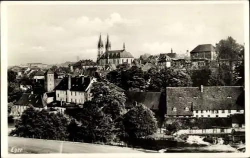 Ak Cheb Eger Reg. Karlsbad, Blick auf Stadt und Kirche