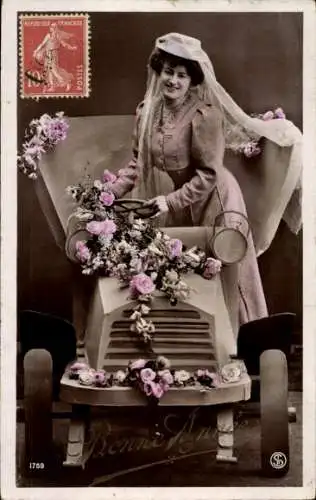 Ak Glückwunsch Neujahr, Frau, Automobil, Blumen