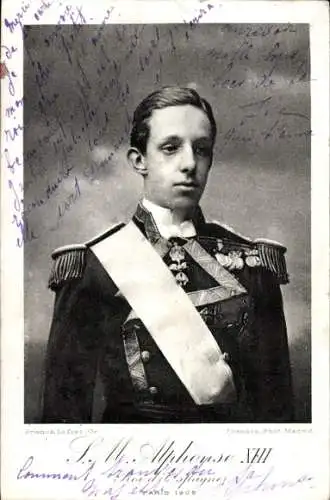 Ak Alfonso XIII, König Alfons XIII. von Spanien, Roi d'Espagne, Uniform, Schärpe, Paris 1905