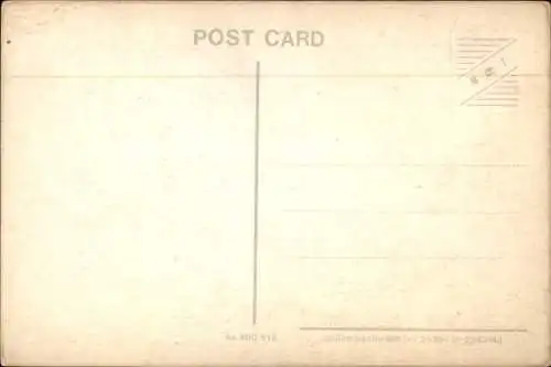 Ak Frau in weißer Uniform