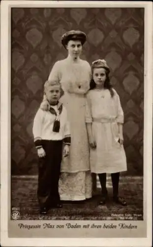 Ak Prinzessin Max von Baden mit Berthold und Marie Alexandra, Portrait
