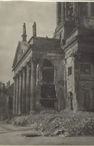 Original Foto Berlin-Mitte, Gendarmenmarkt, Französischer Dom, um 1946