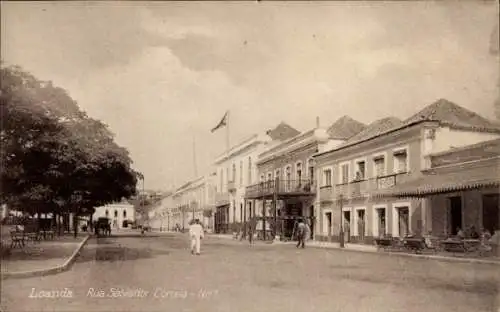 Ak Loanda Brasilien, Stadtansicht, Rua Salvador Correia, alte Gebäude, Menschen, Bäume