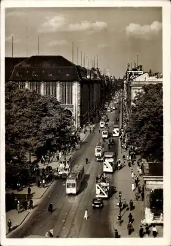 Ak Berlin Mitte, Leipziger Straße, Straßenbahnen, Passanten