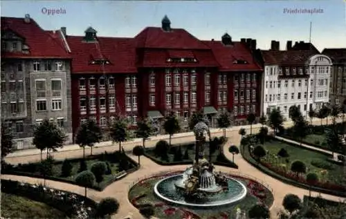 Ak Opole Oppeln Schlesien, Friedrichsplatz mit Brunnen, Häuser