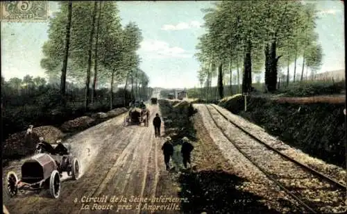 Ak Angreville Seine Maritime, Straße mit Autos und Fußgängern, Bäume, Eisenbahnlinie