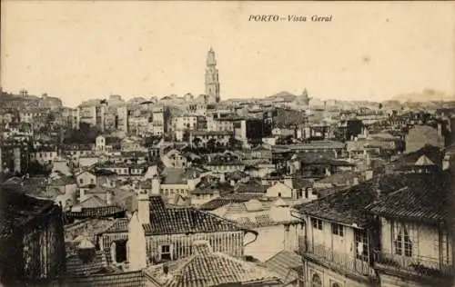 Ak Oporto Porto Portugal, Stadtansicht von   Gebäude, Kirchturm