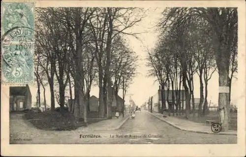 Ak Ferrières en Brie Seine et Marne,  mit Straßenansicht, Bäume, Häuser, Menschen,  Blick
